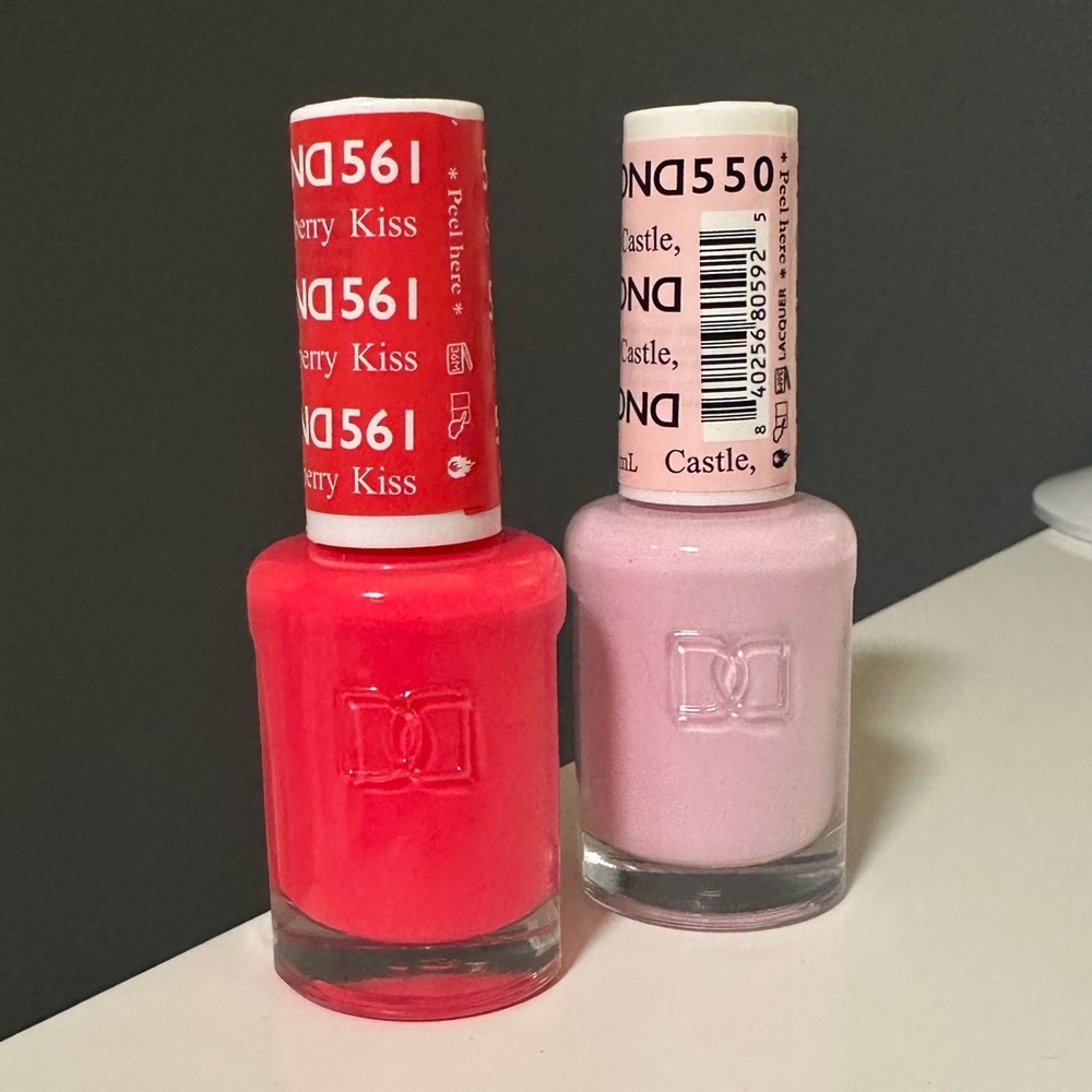 DND Polish Duo - Strawberry Kiss & Coral Castle